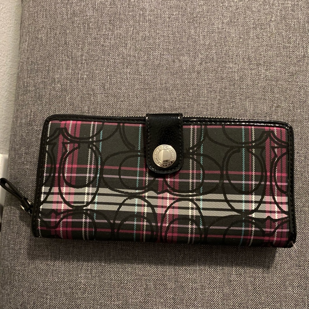 COACH Poppy Plaid Tartan Wallet